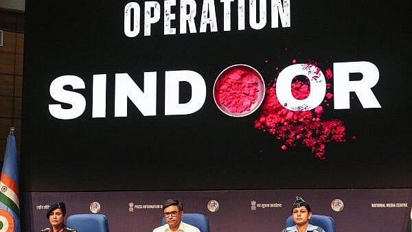 <div class="paragraphs"><p>Foreign Secretary Vikram Misri with Army's Col Sofiya Qureshi and IAF Wing Commander Vyomika Singh during a press conference regarding 'Operation Sindoor'. </p></div>