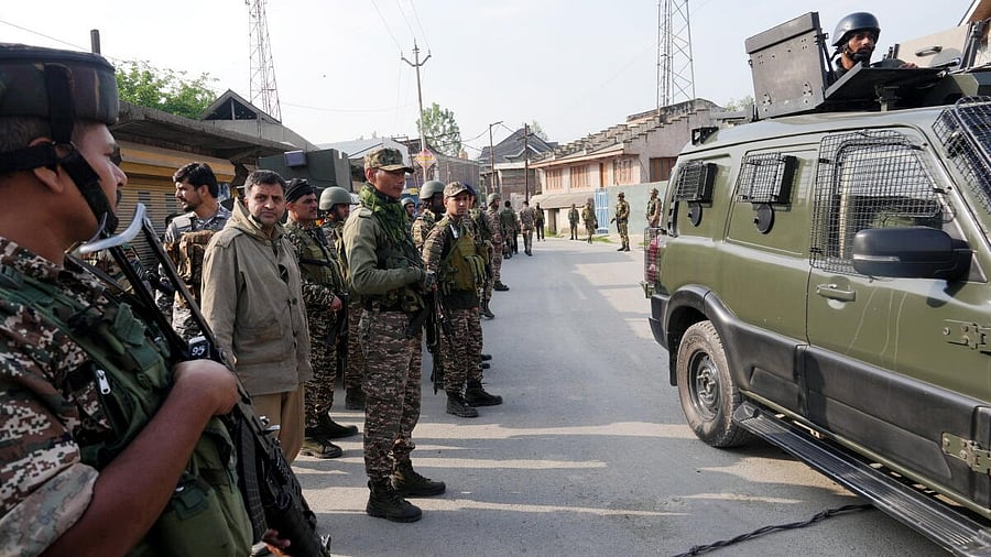 <div class="paragraphs"><p>Indian armed forces carried out missile strikes early Wednesday on nine terror targets in Pakistan and Pakistan-Occupied Kashmir including the Jaish-e-Mohammad stronghold of Bahawalpur and Lashkar-e-Taiba's base Muridke.&nbsp;</p></div>