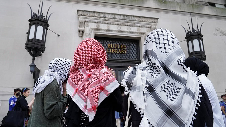 <div class="paragraphs"><p>People take part in a pro-Palestinian protest at Butler Library on the campus of Columbia University in New York, U.S., May 7, 2025.   </p></div>