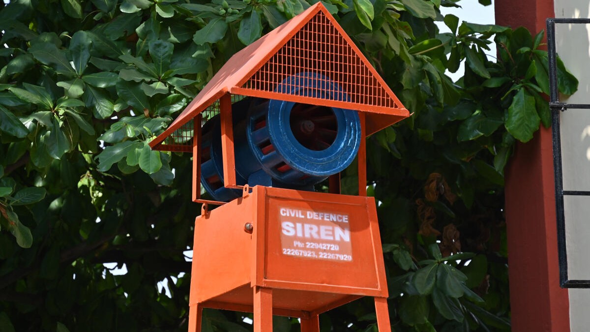 <div class="paragraphs"><p>Civil Defence's siren seen during the mock drill 'Operation Abhyaas' at Halasuru, Bengaluru on Wednesday, May 07, 2025.</p></div>