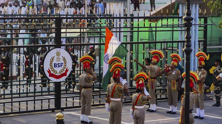<div class="paragraphs"><p>Border Security Force (BSF) personnel during the Beating Retreat ceremony at the Attari-Wagah border between India and Pakistan, near Amritsar, Thursday, April 24, 2025. </p></div>