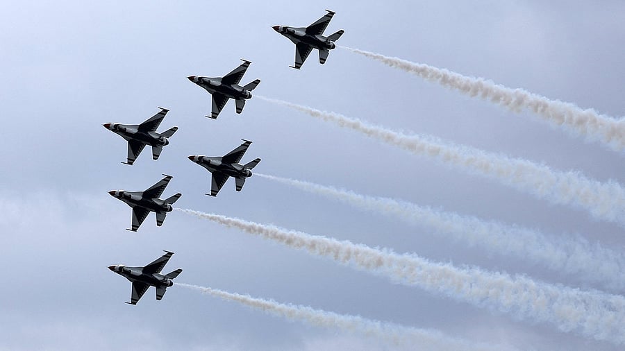 <div class="paragraphs"><p>Representative image of F-16.</p></div>