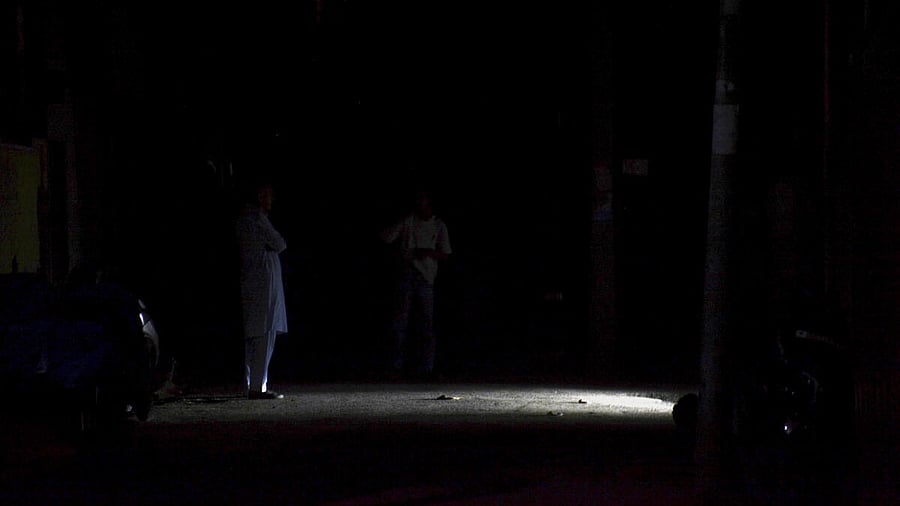 <div class="paragraphs"><p> Blackout in Srinagar.</p></div>