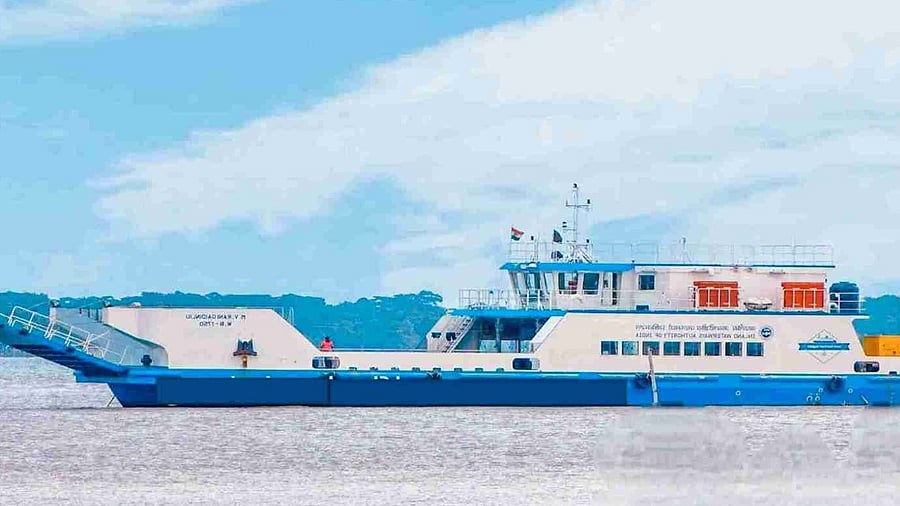 <div class="paragraphs"><p>Under the MoU, Rhenus Logistics will deploy 100 cargo vessels along with pusher tugs in a phased manner along NW-1, NW-2, NW-16 and the Indo-Bangladesh Protocol (IBP) routes.</p></div>