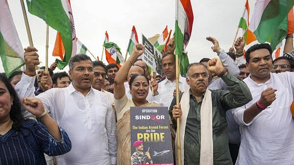 <div class="paragraphs"><p>Tiranga Yatra in Delhi</p></div>