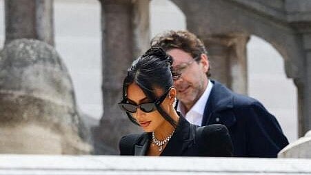 <div class="paragraphs"><p>Kim Kardashian</p></div>