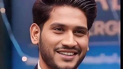 <div class="paragraphs"><p>Akhil Marar</p></div>