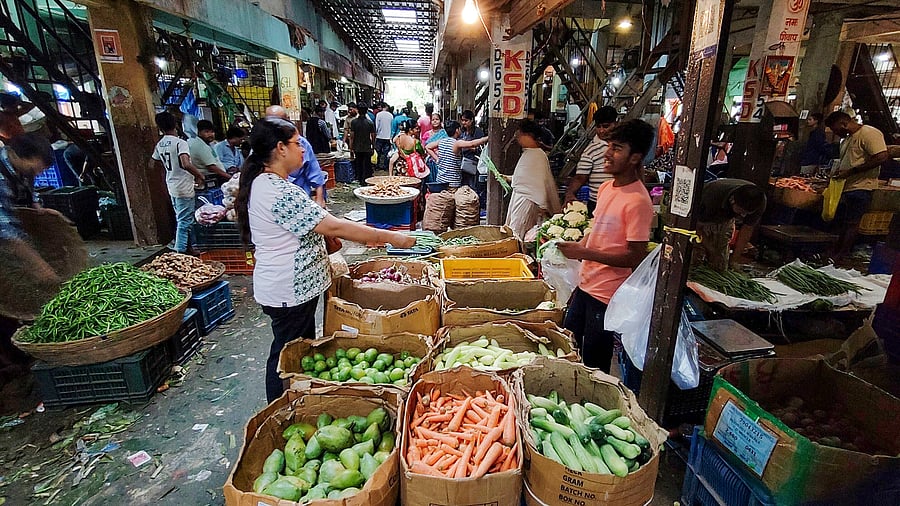 <div class="paragraphs"><p>A view of the wholesale vegetables market at Vashi, in Navi Mumbai</p></div>