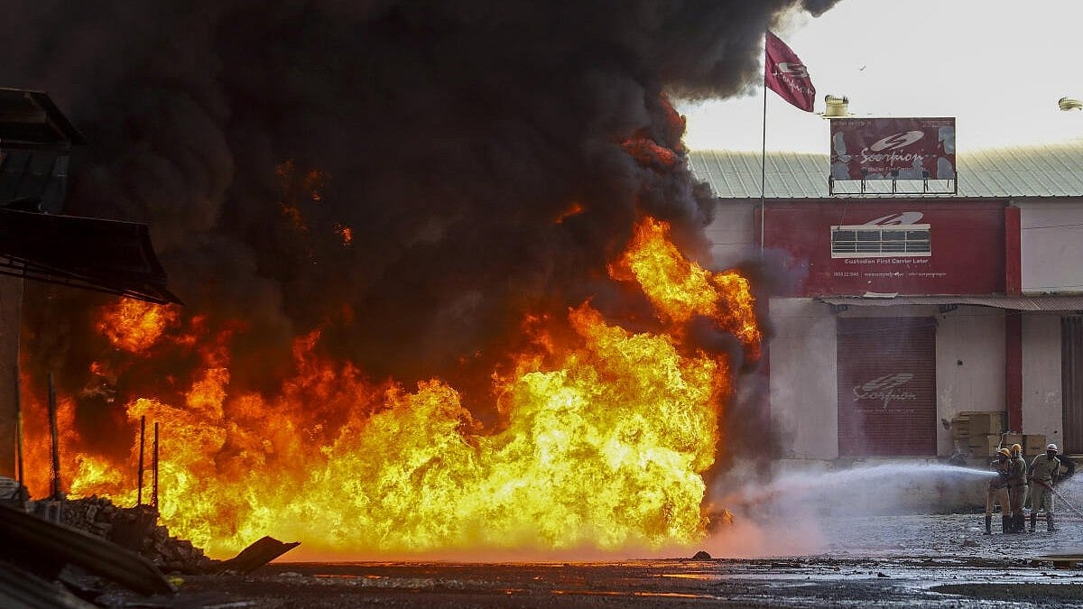 Bengaluru Fire: Massive Blaze at Shell Godown, 11 Fire Tenders Rushed