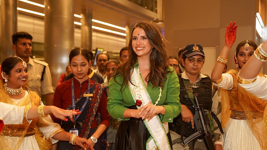 <div class="paragraphs"><p>Miss Ireland Jasmine Gerhardt</p></div>