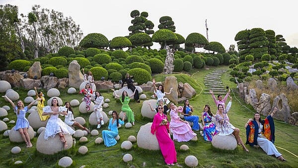 <div class="paragraphs"><p>Miss World 2025 contestants during a visit to Experium Eco Park, in Hyderabad, Telangana.</p></div>