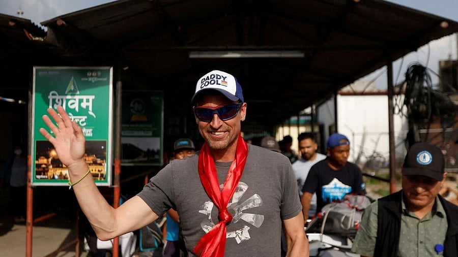 <div class="paragraphs"><p>Kenton Cool</p></div>