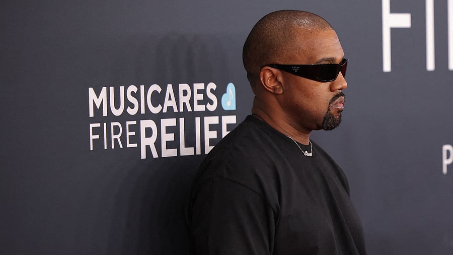 <div class="paragraphs"><p>Kanye West </p></div>