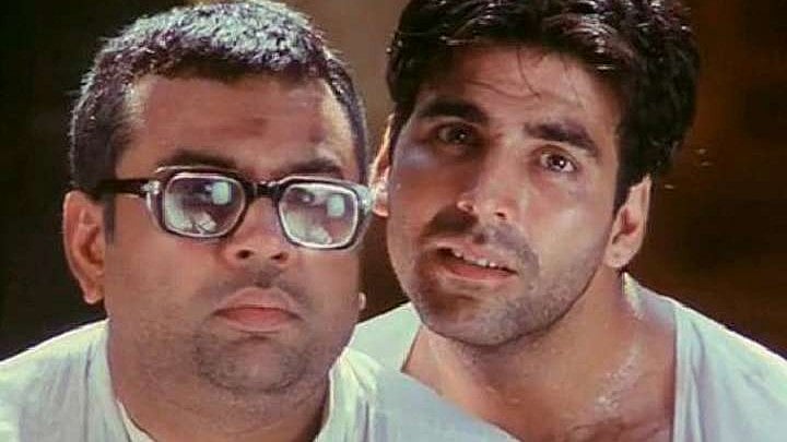 <div class="paragraphs"><p>Paresh Rawal and Akshay Kumar in <em>Hera Pheri</em>.&nbsp;</p></div>