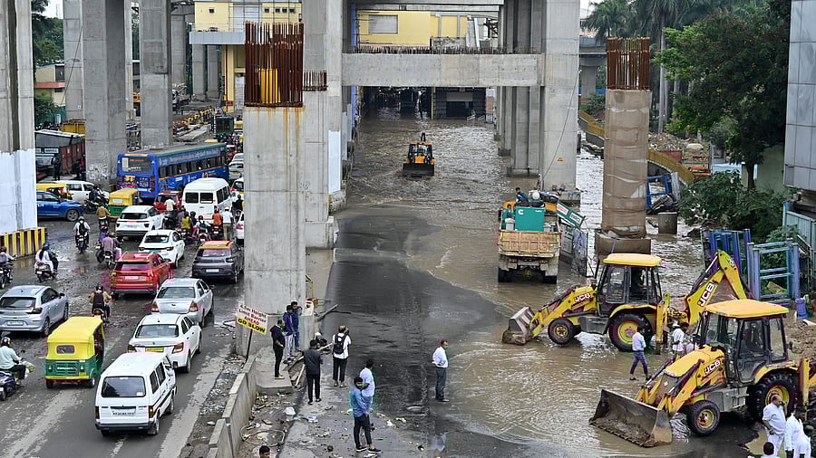 <div class="paragraphs"><p>Silk Board junction where one side is flooded and the other side traffic jam flooded the road after heavy downpour.</p></div>