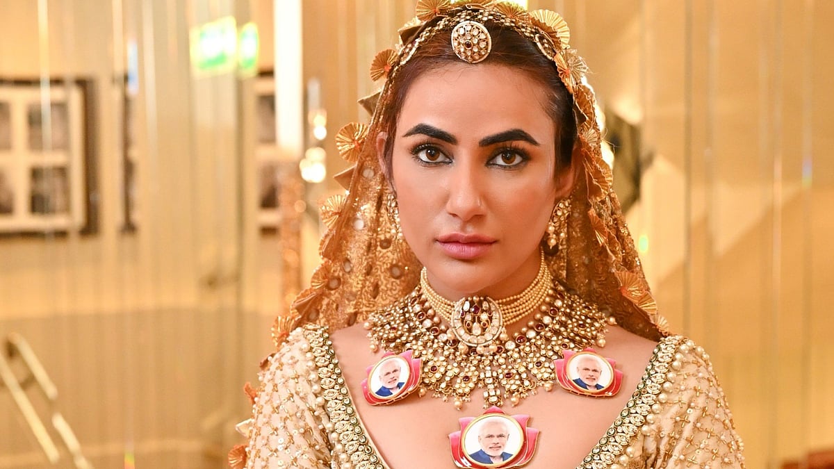 Cannes 2025: Ruchi Gujjar Turns Heads with Modi Necklace on Red Carpet