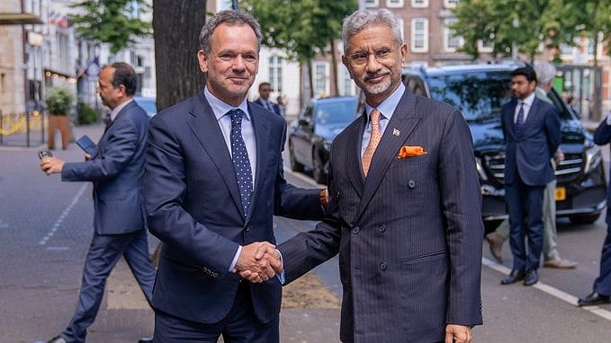 <div class="paragraphs"><p>Caspar Veldkamp and S Jaishankar</p></div>