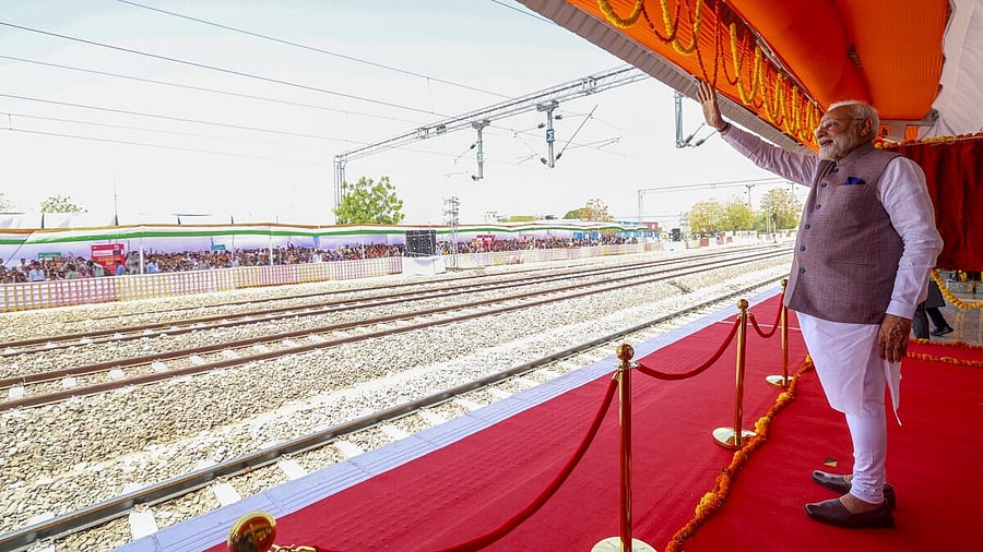 <div class="paragraphs"><p>In this image via PMO on May 22, 2025, Prime Minister Narendra Modi during inauguration of the redeveloped Amrit Bharat Deshnoke Railway Station and flagging off ceremony of the Bikaner-Mumbai express train, in Bikaner district, Rajasthan.</p></div>