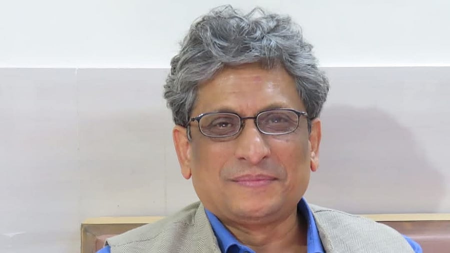 <div class="paragraphs"><p>Astrophysicist Somak Raychaudhury</p></div>