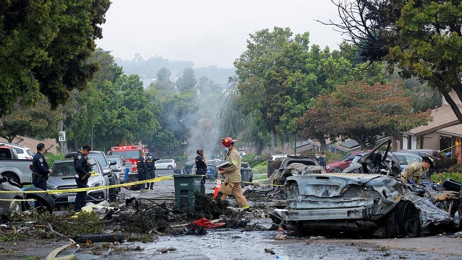 <div class="paragraphs"><p>Crash scene after a civilian aircraft went down in a military neighborhood, in San Diego</p><p></p></div>