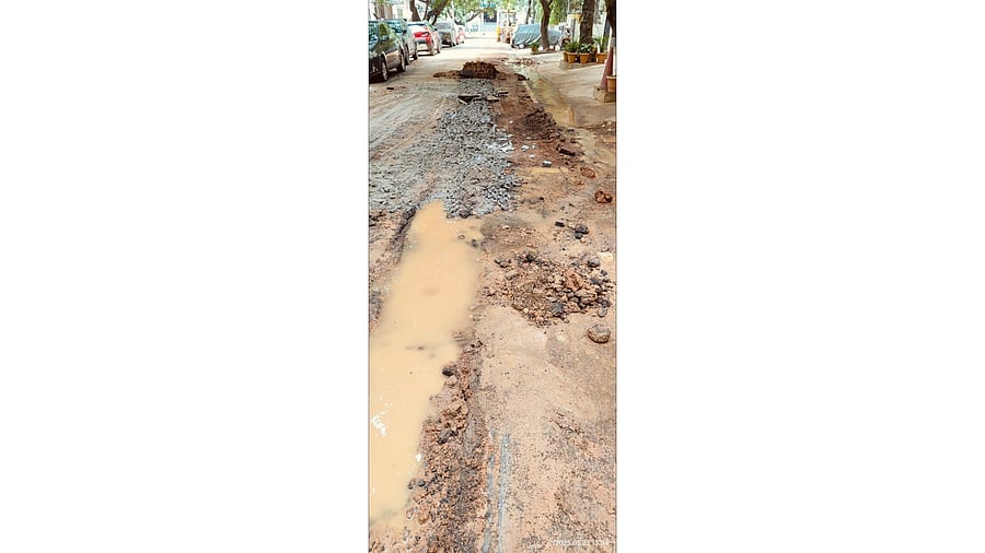 <div class="paragraphs"><p>In Koramangala 3rd Block, pending drainage work combined with the rains is causing frequent waterlogging. </p></div>