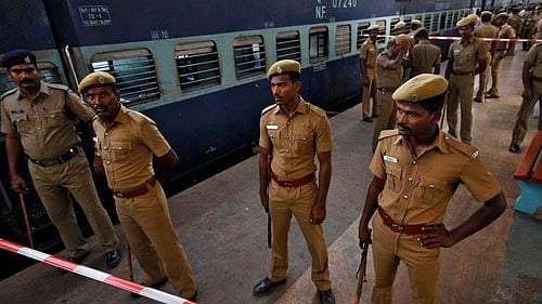 <div class="paragraphs"><p>Police officials part of Operation Muskaan. (Representational Image)</p></div>