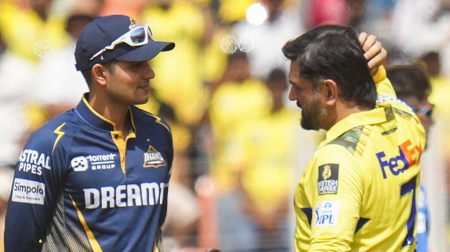 <div class="paragraphs"><p>Gujarat Titans' captain Shubman Gill and Chennai Super Kings' captain MS Dhoni at the toss before the start of the Indian Premier League (IPL) 2025 cricket match between Gujarat Titans and Chennai Super Kings, at the Narendra Modi Stadium, in Ahmedabad, Sunday, May 25, 2025.</p></div>