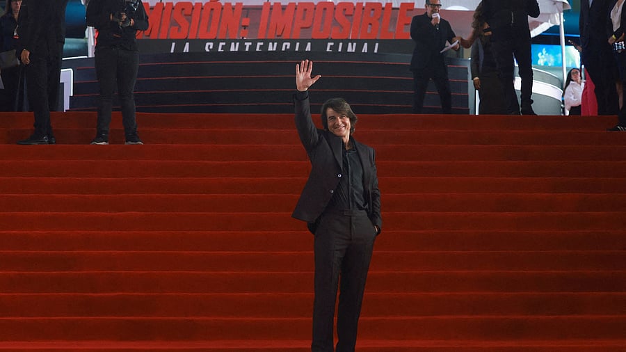 <div class="paragraphs"><p>Tom Cruise poses as he attends the premiere of the film 'Mission: Impossible - The Final Reckoning' at the Auditorio Nacional, in Mexico City, Mexico May 20, 2025.</p></div>