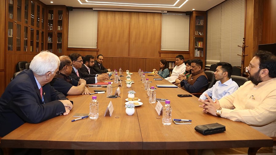 <div class="paragraphs"><p>All-party delegation in South Korea visits Indian embassy ahead of its engagement </p></div>