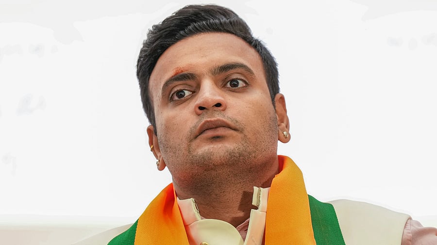 <div class="paragraphs"><p>Yaduveer Krishnadatta Chamaraja Wadiyar </p></div>