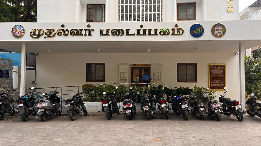 <div class="paragraphs"><p>Mudhalvar Padaippagam.</p></div>