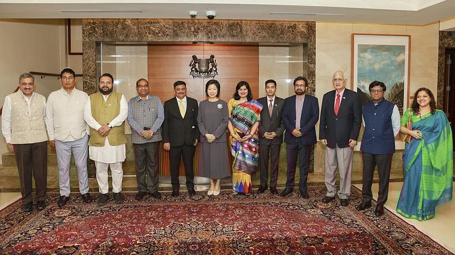 <div class="paragraphs"><p>All-party parliamentary delegation in Singapore</p><p></p></div>