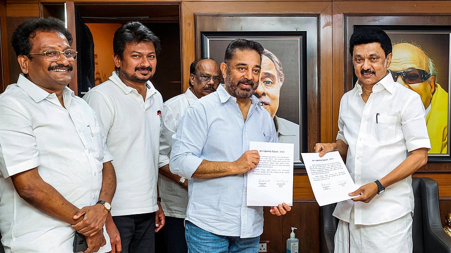 <div class="paragraphs"><p>Chennai: Tamil Nadu Chief Minister MK Stalin and state Minister Udhayanidhi Stalin with Makkal Needhi Maiam (MNM) leader Kamal Haasan during a meeting, at the DMK office in Chennai,.</p></div>