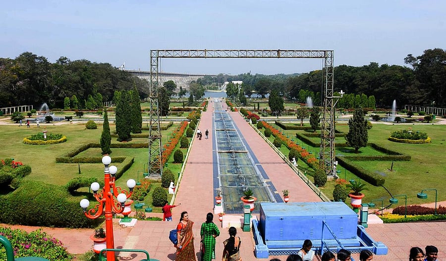 <div class="paragraphs"><p>Brindavan garden below Krishna Raja Sagar dam in Mandya district.   </p></div>