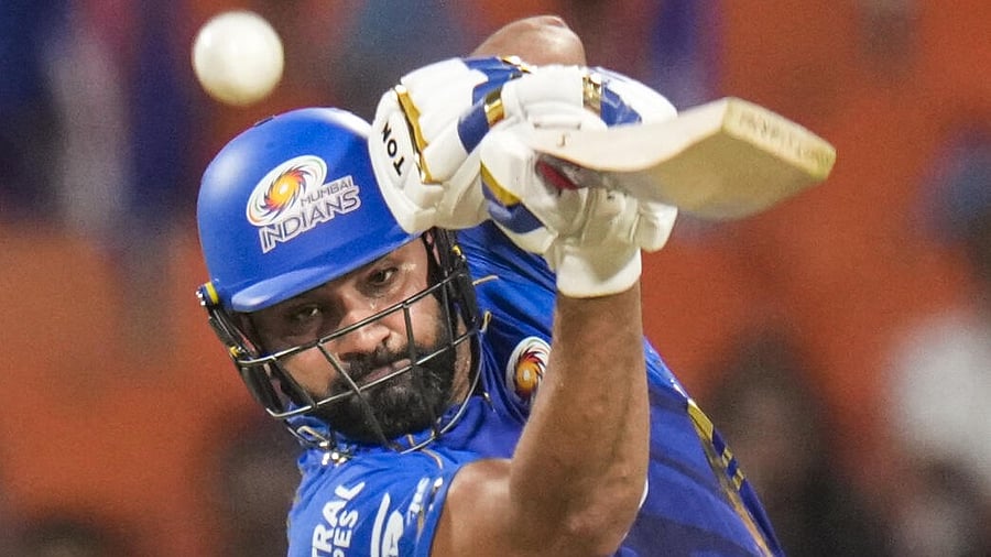 <div class="paragraphs"><p>Mumbai Indians' Rohit Sharma plays a shot during the Indian Premier League (IPL) 2025 Eliminator cricket match between Mumbai Indians and Gujarat Titans, in New Chandigarh, Friday, May 30, 2025.</p></div>