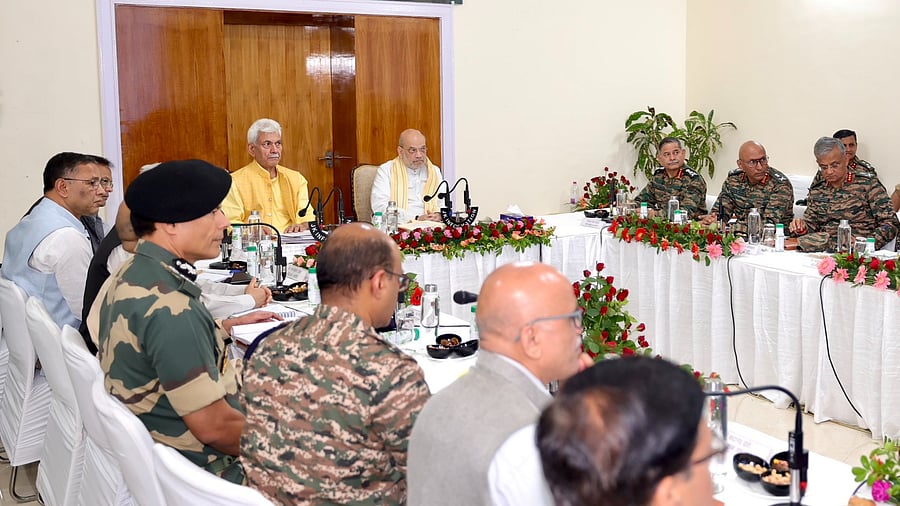 <div class="paragraphs"><p>Review meeting for the Amarnath Pilgrimage.</p></div>