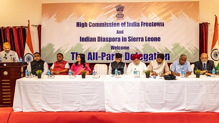 <div class="paragraphs"><p>Indian all-party delegation, led by Shiv Sena MP Shrikant Eknath Shinde</p></div>