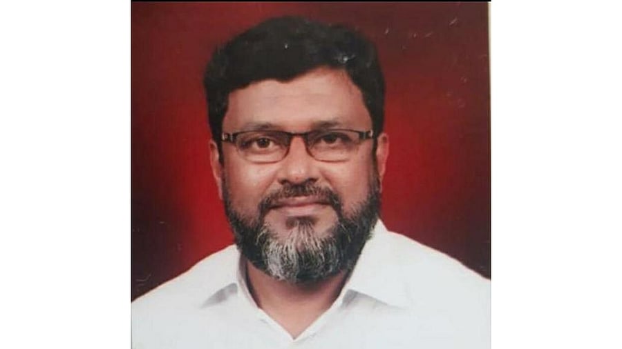 <div class="paragraphs"><p>Shahul Hameed</p></div>