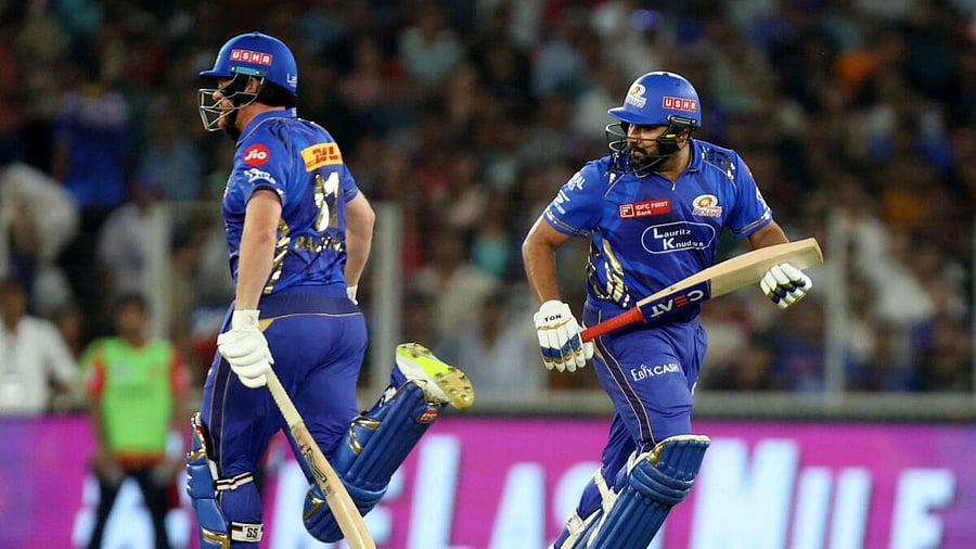 <div class="paragraphs"><p>Mumbai Indians' Rohit Sharma and Jonny Bairstow in action running between the wickets</p></div>