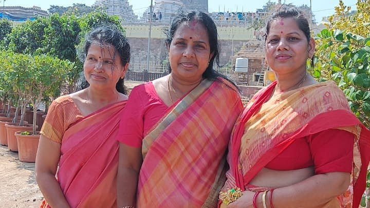 <div class="paragraphs"><p>Odisha BJP leader Itishree Jena (R).</p></div>