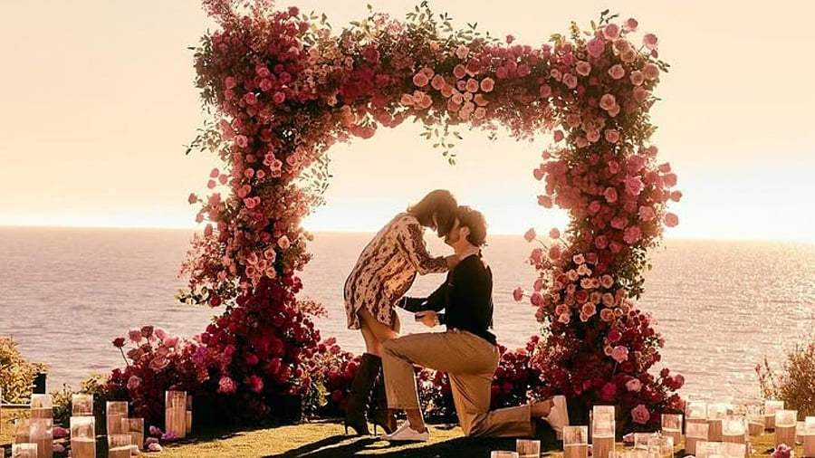 <div class="paragraphs"><p>Hailee Steinfeld and Josh Allen.</p></div>