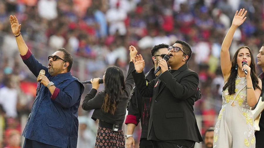 <div class="paragraphs"><p>Singer Shankar Mahadevan performs during the closing ceremony of IPL 2025, before the start of the Indian Premier League (IPL) 2025 final cricket match between Royal Challengers Bengaluru and Punjab Kings, in Ahmedabad, Gujarat, Tuesday, June 3, 2025.</p></div>