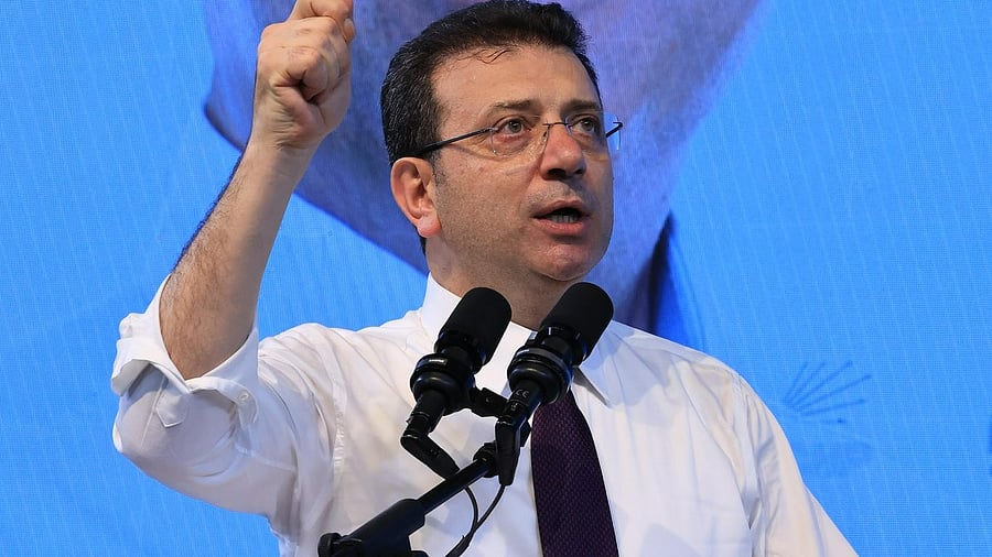 <div class="paragraphs"><p>Ekrem Imamoglu</p></div>