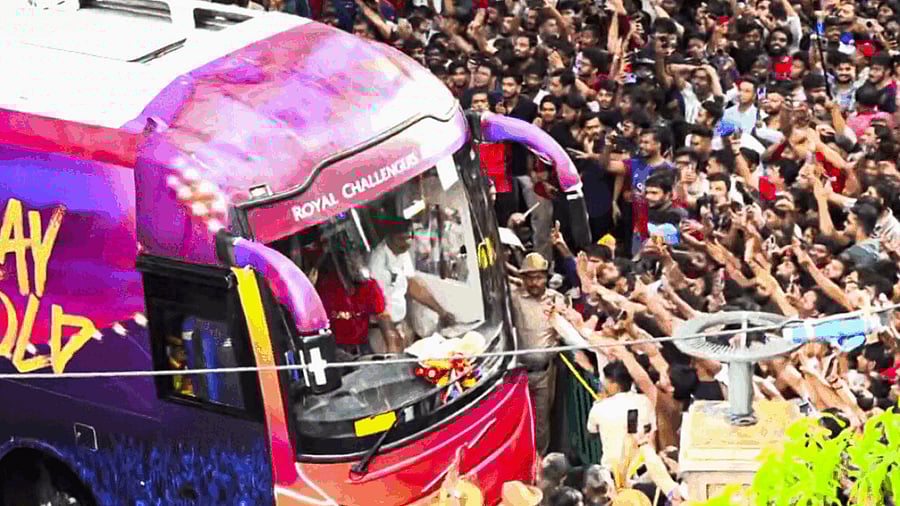 <div class="paragraphs"><p>RCB parade and scenes from after the stampede</p></div>