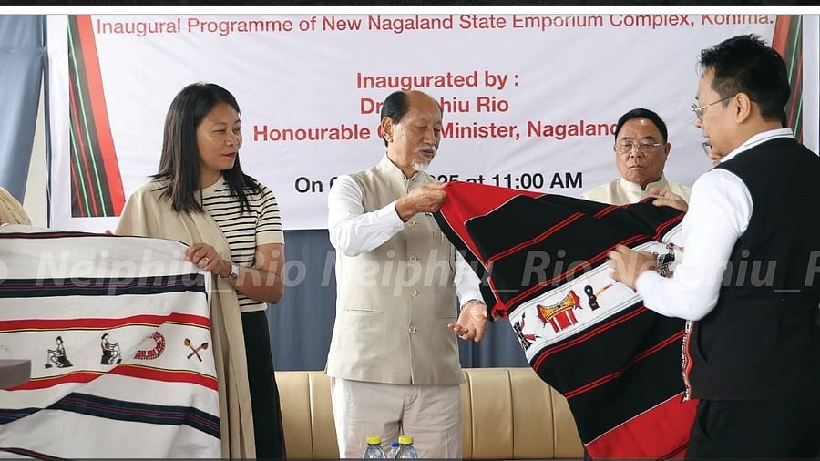 <div class="paragraphs"><p>The "unity shawl" was unveiled by Chief Minister Neiphiu Rio in the state capital Kohima during inauguration of a seven-storey emporium.</p></div>
