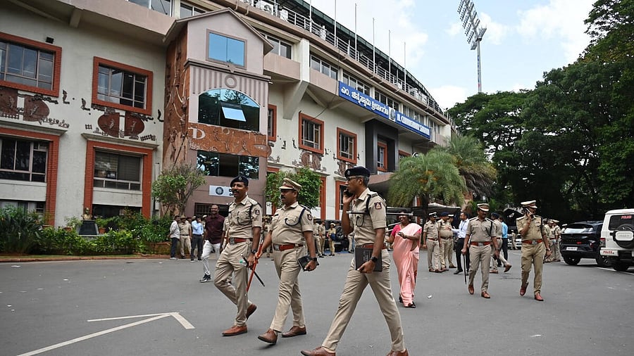 <div class="paragraphs"><p>Several police personal seen at M Chinnaswamy Stadium in Bengaluru on Thursday, where 11 people died in a tragic stampede as thousands of fans had thronged to take part in the celebrations of RCB's win in the Indian Premier League. </p></div>