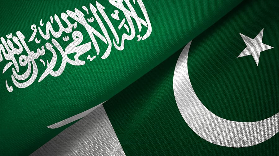 <div class="paragraphs"><p>Image showing the Saudi Arabia and Pakistan flags.</p></div>