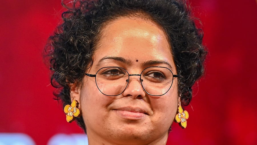 <div class="paragraphs"><p>Deepa Bhasthi.</p></div>