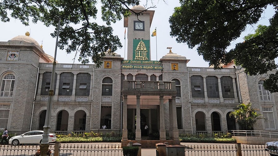<div class="paragraphs"><p>Representative image of a BBMP office. </p></div>