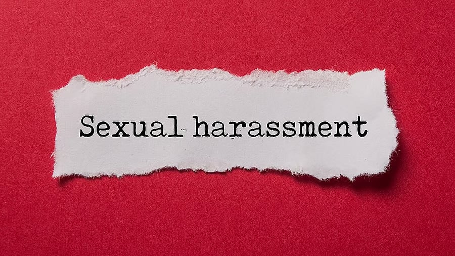 <div class="paragraphs"><p>Political parties, including the AIADMK and BJP, condemned the incident.</p></div>